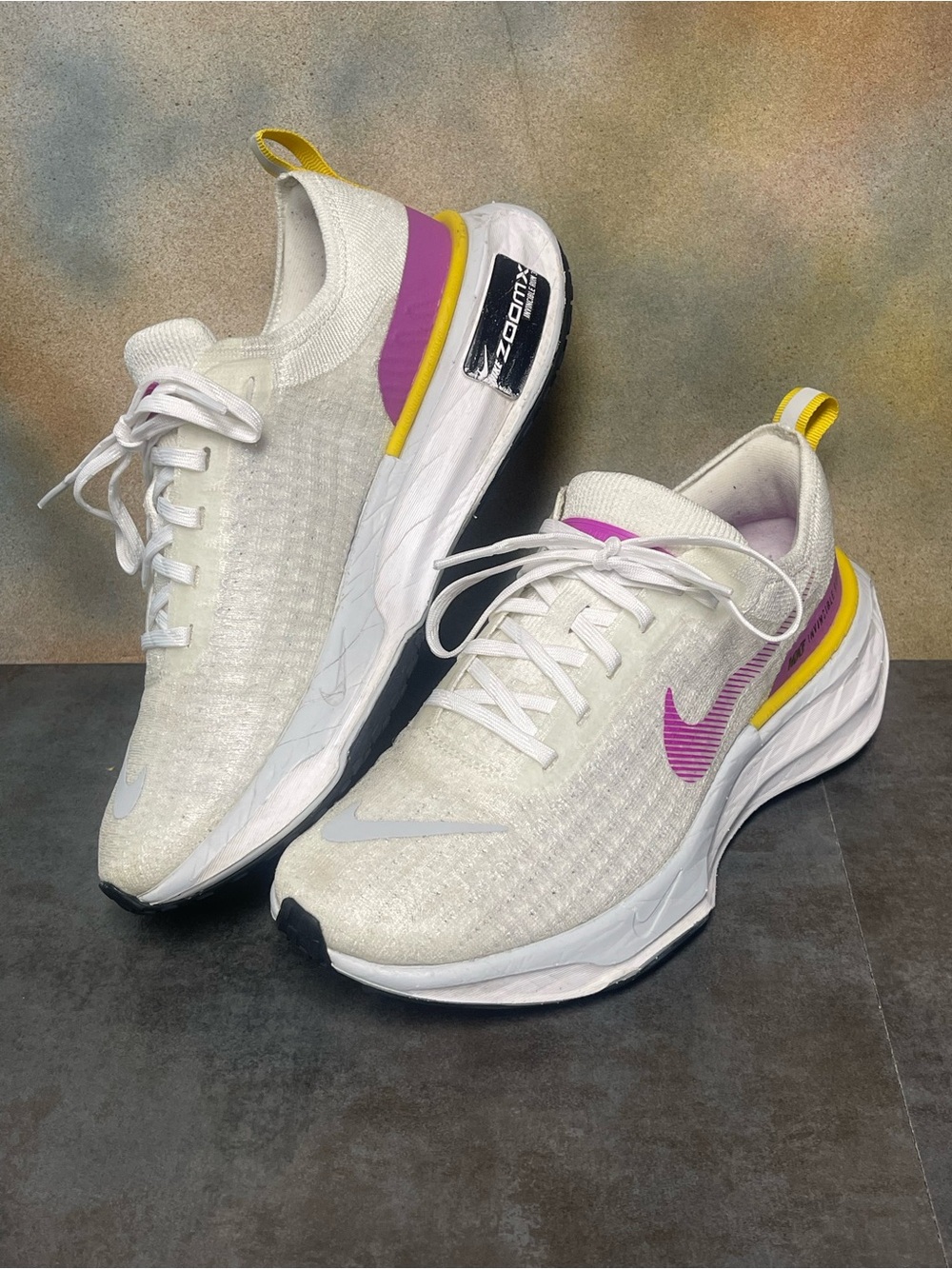Nike ZoomX Invincible Run 3 Women’s White/Purple Sneakers Size 8.5 - Picture 15 of 16